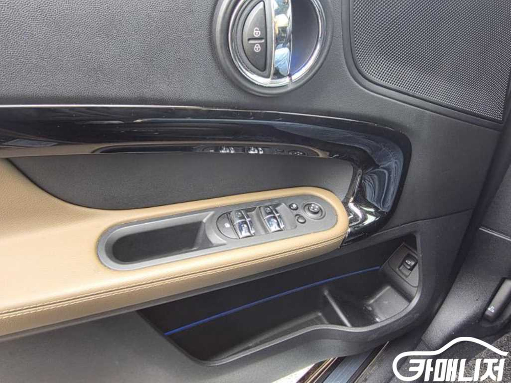 [미니]컨트리맨 (F60) 2.0 쿠퍼 D ALL4 하이트림 (5인승) #3월급매--9