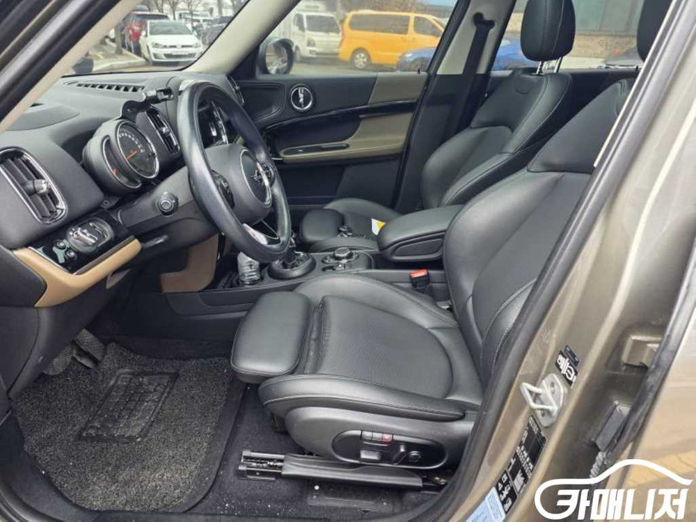 [미니]컨트리맨 (F60) 2.0 쿠퍼 D ALL4 하이트림 (5인승) #3월급매--8