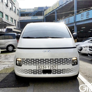 [현대]스타리아 2WD 디젤 카고 스마트 3인승 (3인승) #3월급매