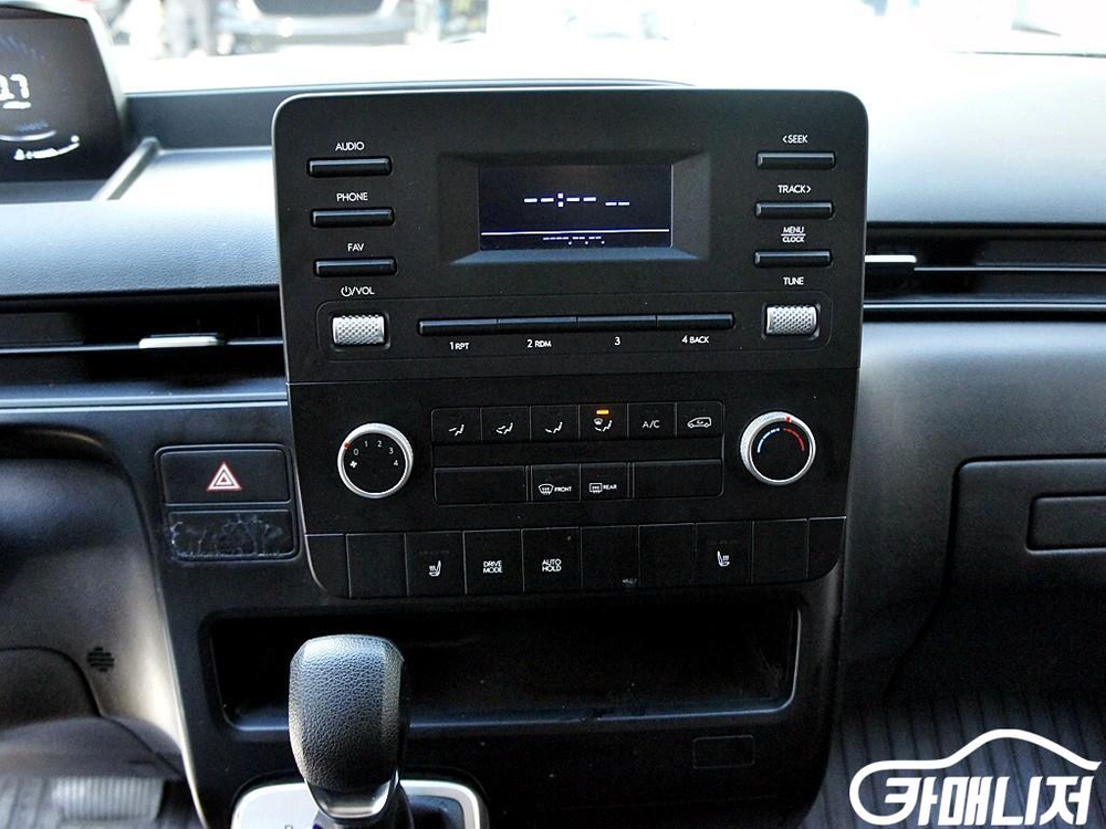 [현대]스타리아 2WD 디젤 카고 스마트 3인승 (3인승) #3월급매--8