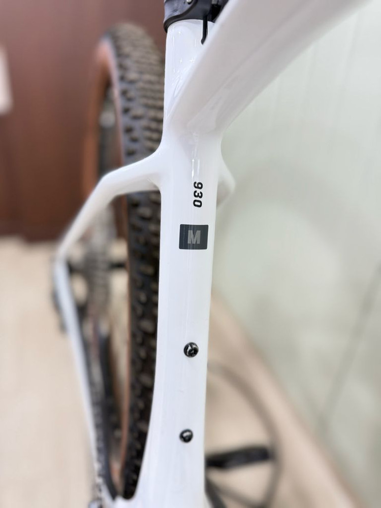 스캇 스케일930 화이트 m사이즈 판매합니다--8