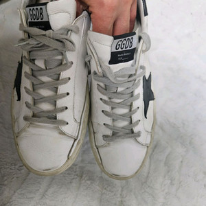 골든구스 하이스타 흰/검 스니커즈 41사이즈