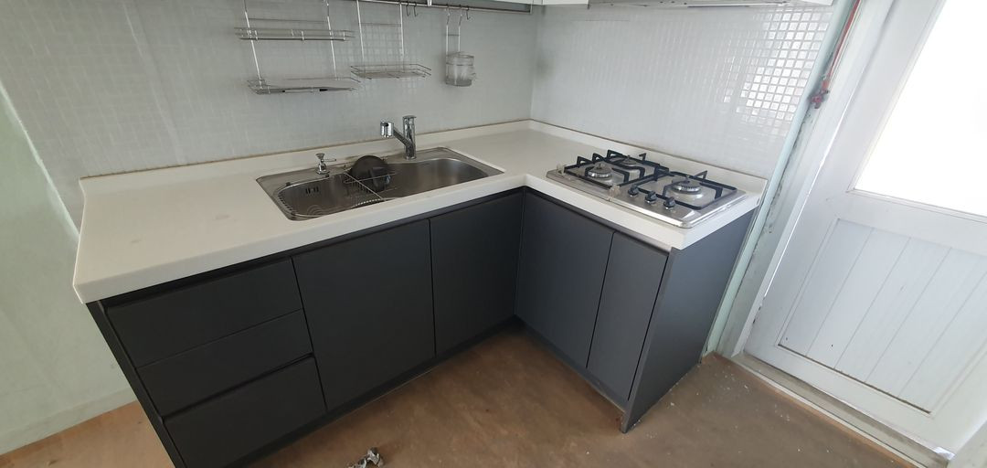 가정용 씽크대 새 제품입니다. 이미지