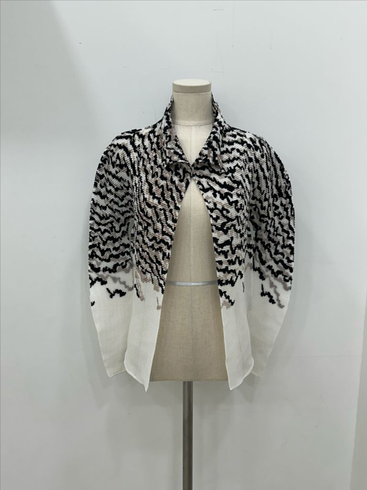 이세이미야케 가디건 반팔 set--1