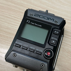 ZOOM F1 레코더