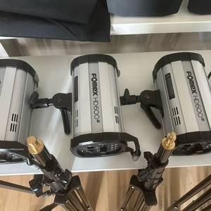 Fomex HD600 2개/E400 1개스트로보 조명 세트 이미지