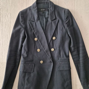 온앤온 블랙 더블 버튼 자켓 55