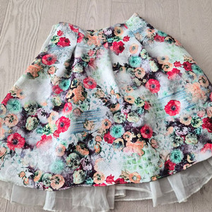 꽃무늬 플레어 스커트 수입원단 55사이즈