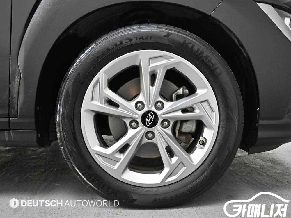 [현대]더 뉴 코나 가솔린 1.6 터보 2WD 스마트 #3월급매--4