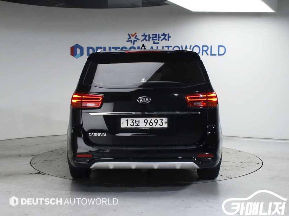 [기아]더 뉴 카니발 디젤 9인승 프레스티지 #3월급매--3