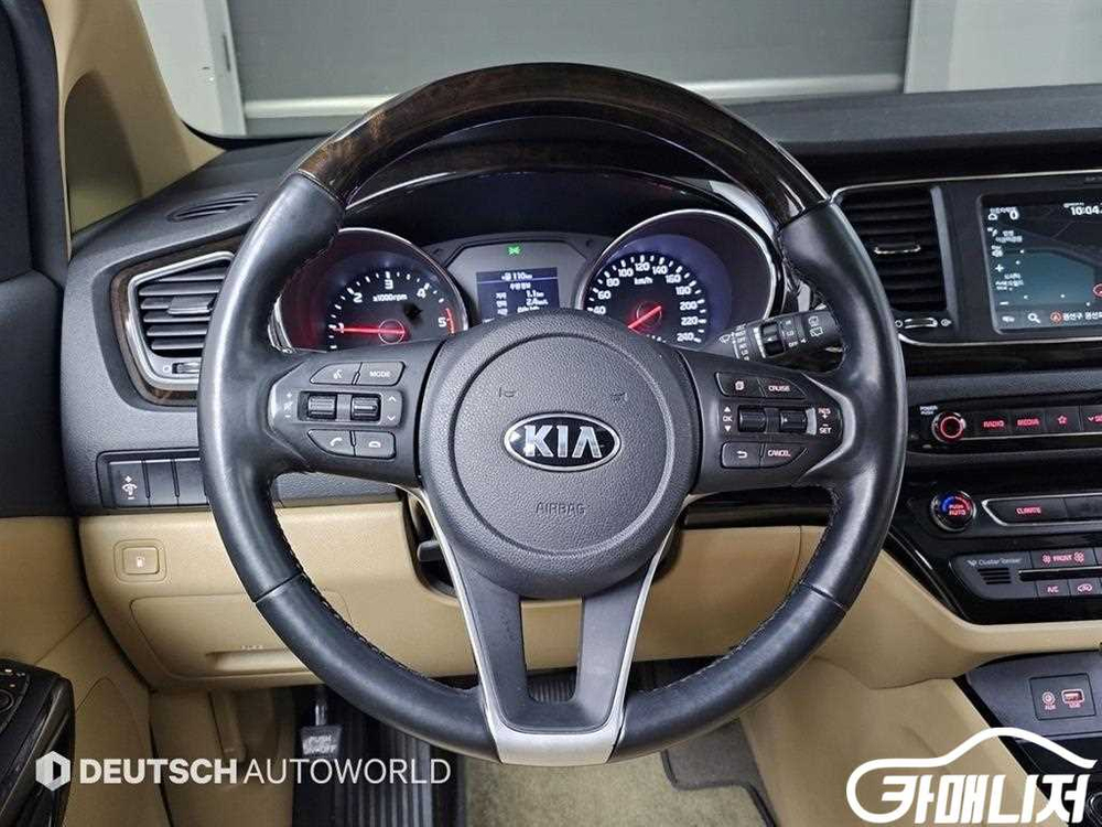 [기아]더 뉴 카니발 디젤 9인승 프레스티지 #3월급매--8