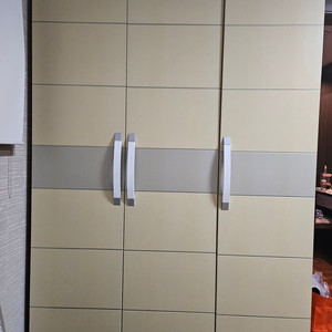 옷장, 쇼파, 식탁, 책장 무료 나눔합니다!!