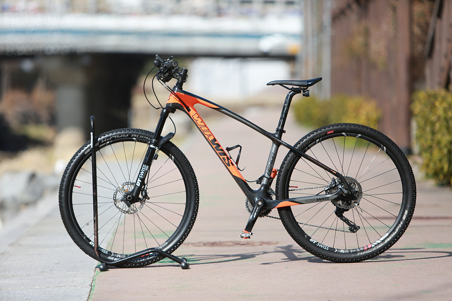 *가격인하*상태좋음*18년 위아위스 헥시온-G S *15인치- 27.5인치---1