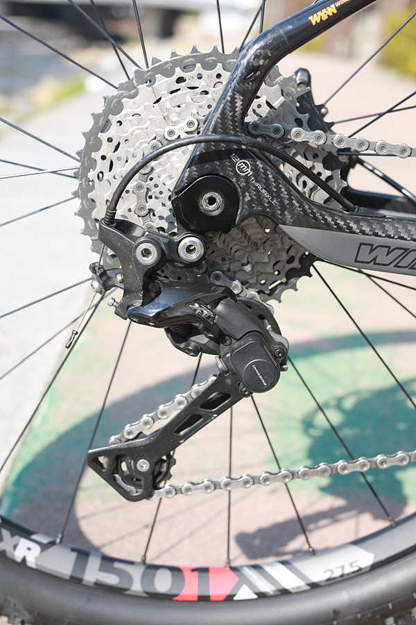 *가격인하*상태좋음*18년 위아위스 헥시온-G S *15인치- 27.5인치---6