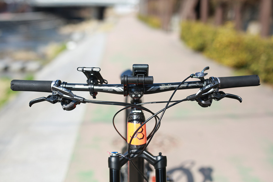 *가격인하*상태좋음*18년 위아위스 헥시온-G S *15인치- 27.5인치---8