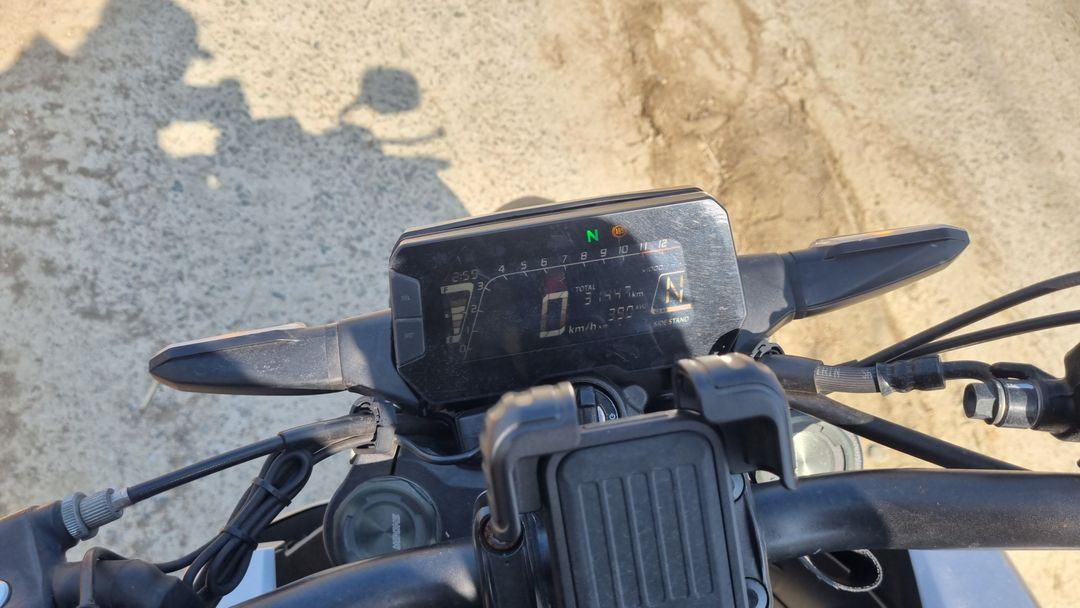 혼다 cb 125r 18년식 검정 차량 급매 합니다. 이미지