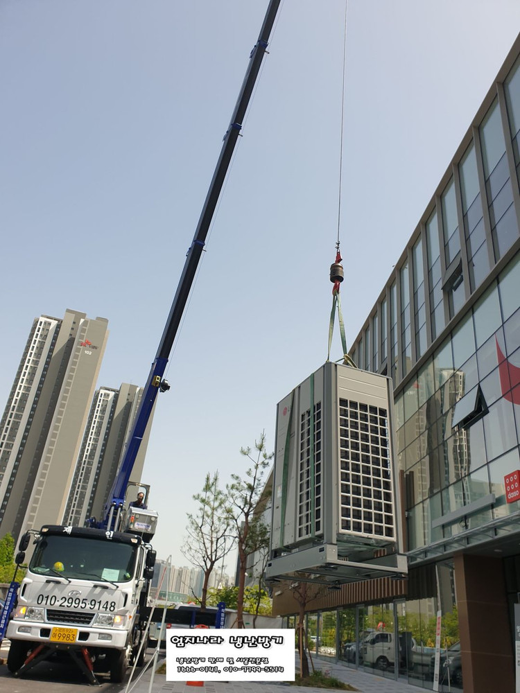 캐리어 냉난방에어컨 30평 새제품 저렴하게 판매해요 이미지