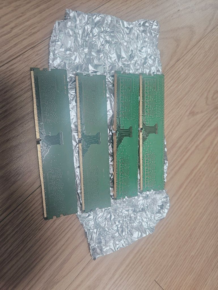 8G 1RX8 PC4-2400T DDR4 4개 일괄판매 이미지