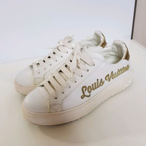 루이비통 타임아웃 스니커즈