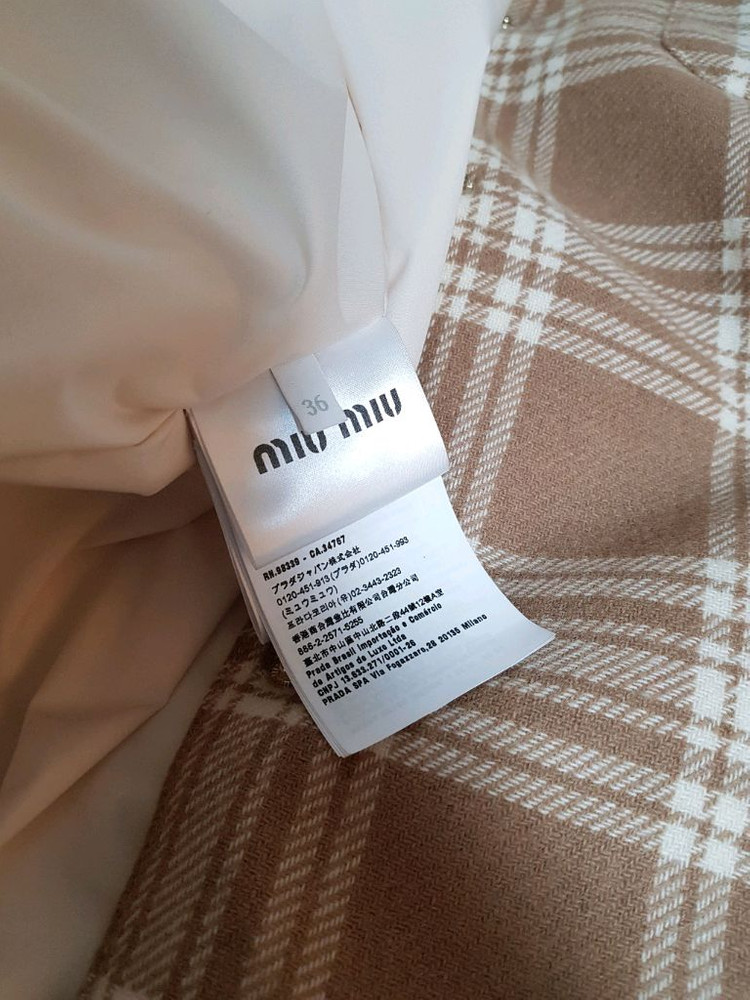 미우미우 플래드 다운 자켓--5