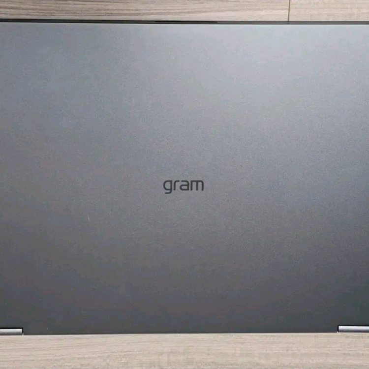 LG 그램 360 16인치 i7 (16T90R)--1