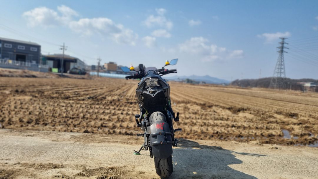 가와사키 z650 18년식/딱4만키로/아크라풀배기구변완/급매--5