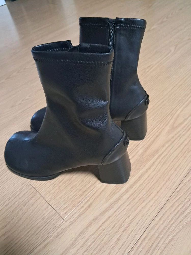 시스템 앵클부츠 새거 245 굽6cm 이미지