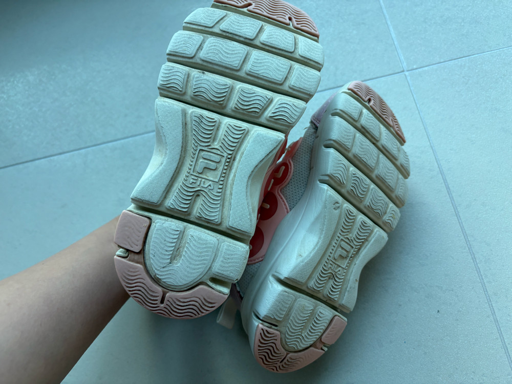 키즈 휠라 180 사이즈 여아 운동화--3