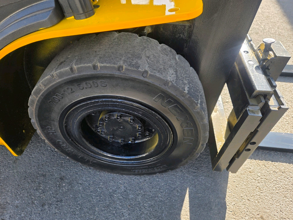 현대 2.5톤 14년식 반캐빈 쉬프트 디젤지게차 중고지게차 1600만원 싸게 팝니다.--6