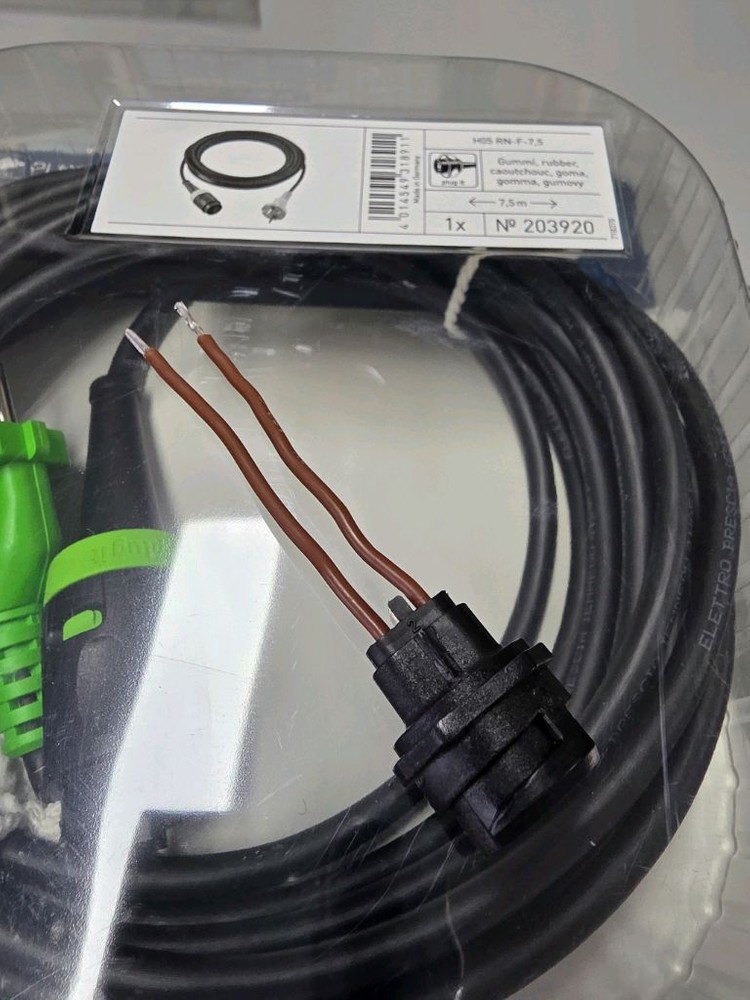 페스툴 플러그잇 7.5M 배선. 소켓 이미지