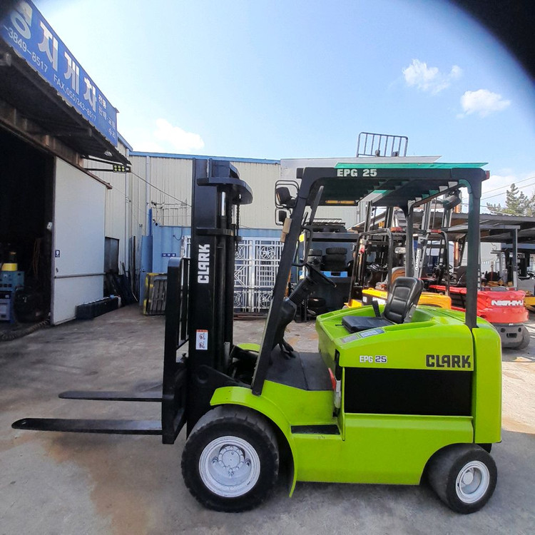 클라크 전동지게차 2.5톤 스탠다드 2단3.3미터 배터리 상급--3