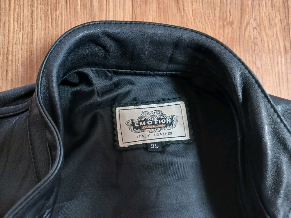 이모션(정품) 남성 이태리 양가죽 자켓 (블랙) (95~100슬림) (상태 깨끗하고 좋아요)--2
