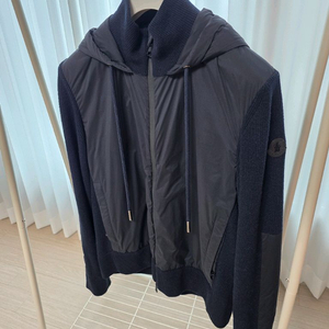 몽클레어 니트 패딩 후드 자켓 네이비 사이즈L