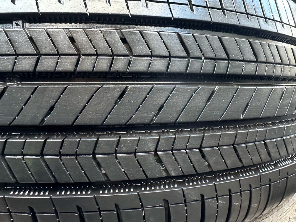 215 50 17금호중고타이어한대분2155017 이미지