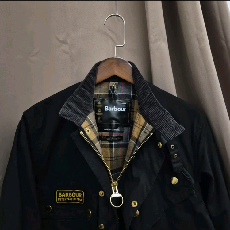 바버 인터네셔널 왁스 자켓 100--1