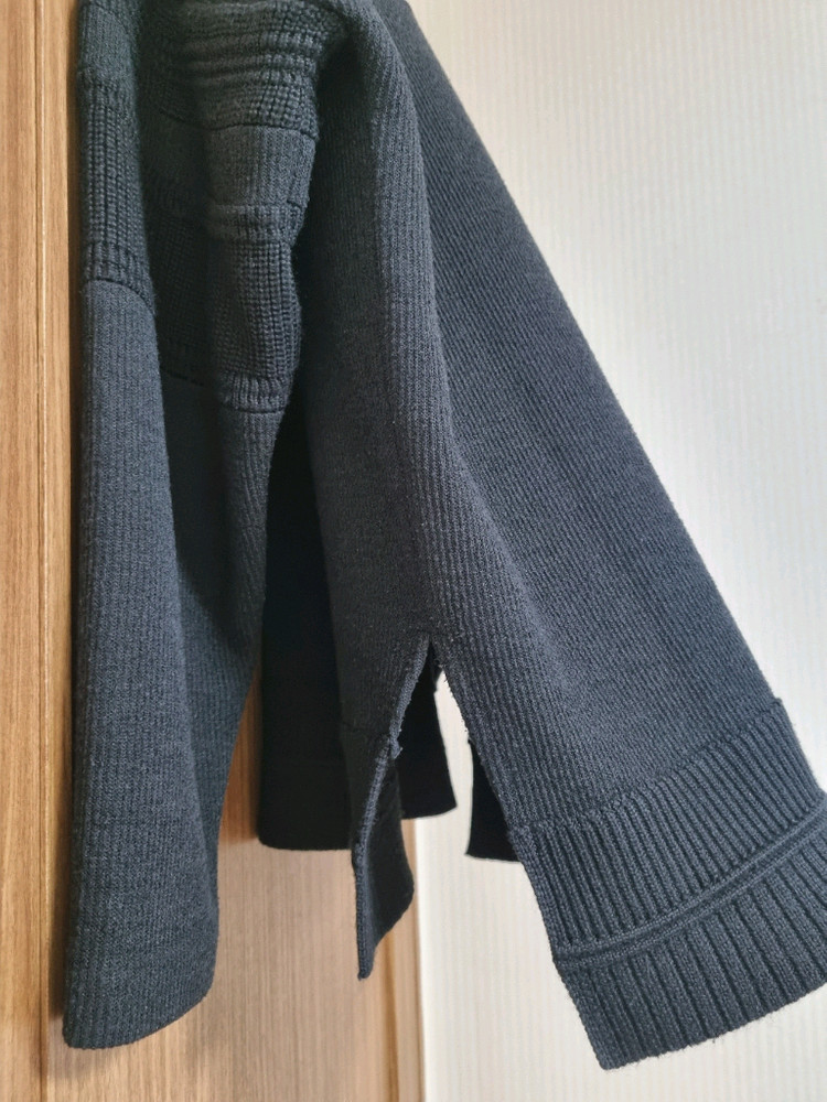 SYSTEM 한섬 시스템 블랙 절개 오버핏 니트 스웨터 국내 105사이즈 판매합니다~!--3