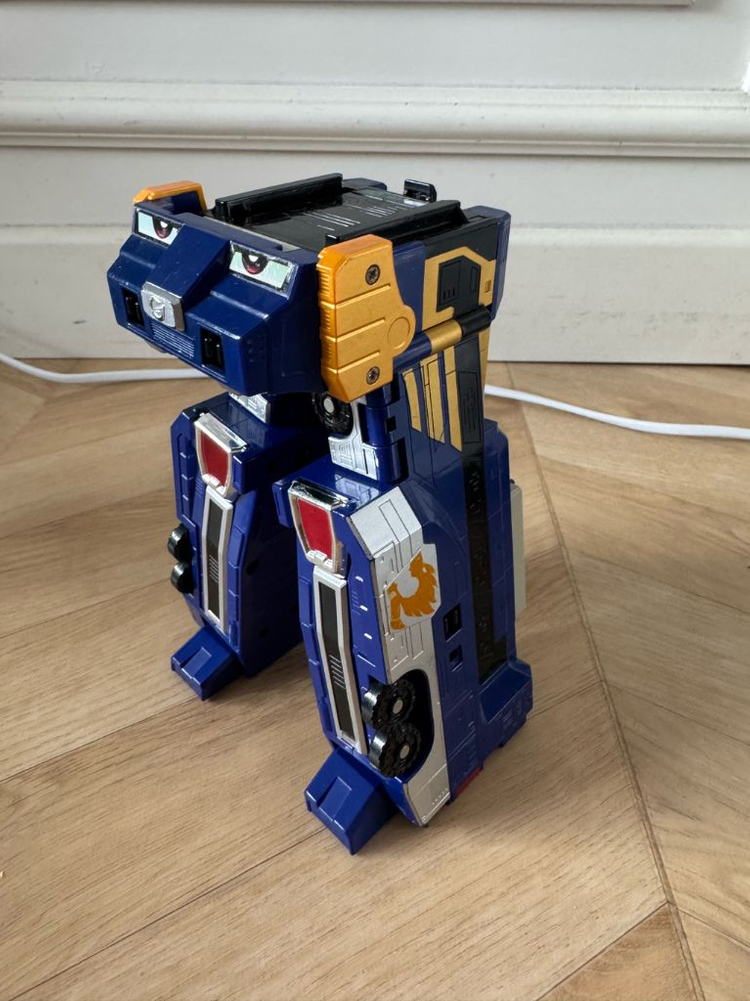 파워레인저 엔진포스 엔진킹 중 다리 이미지