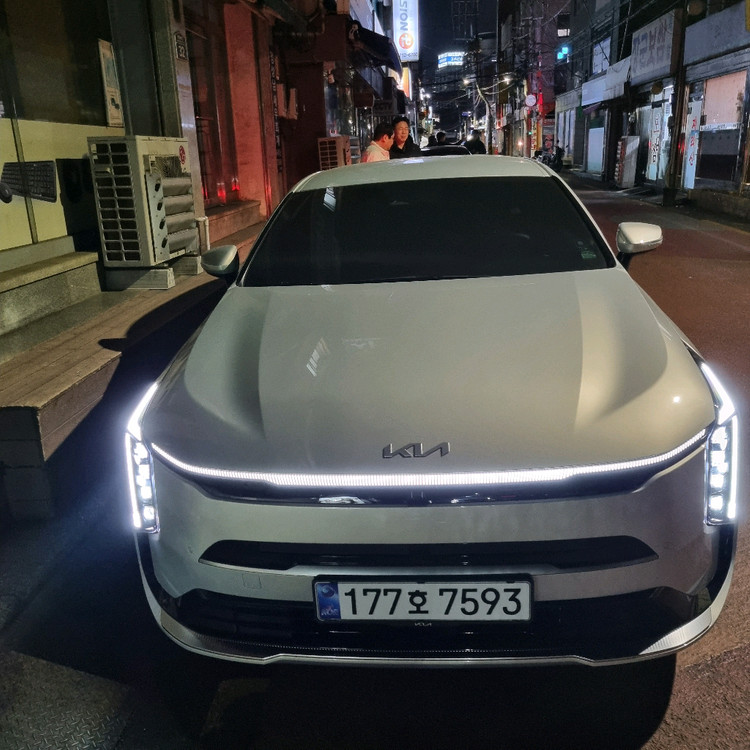 기아. K5. K8. K9. 신차/중고차. 저신용(신불)누구나. 렌트가능--0