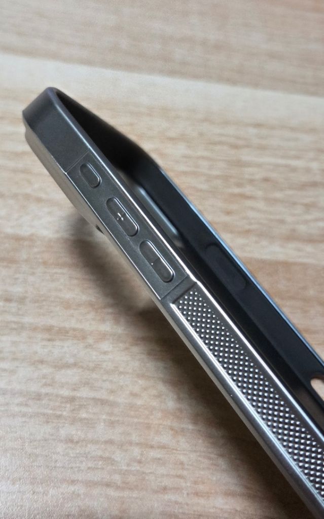 어프어프 아이폰17프로맥스 에폭시 맥세이프 케이스 새제품급(노박스)--9