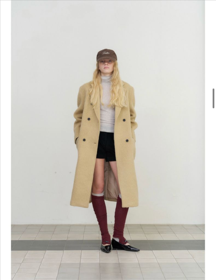 포에토 알파카 더블 코트 이미지