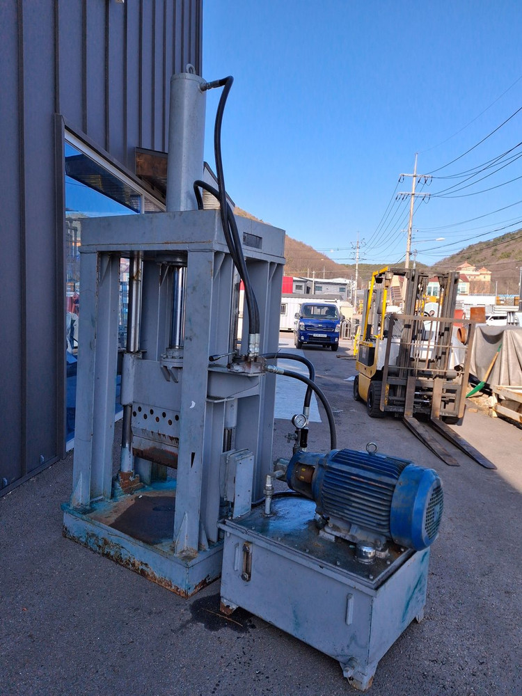 유압절단기 수지 절단기--1