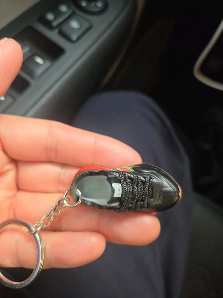 명품 스타일 신발 운동화(구찌) 열쇠고리 키링 이미지