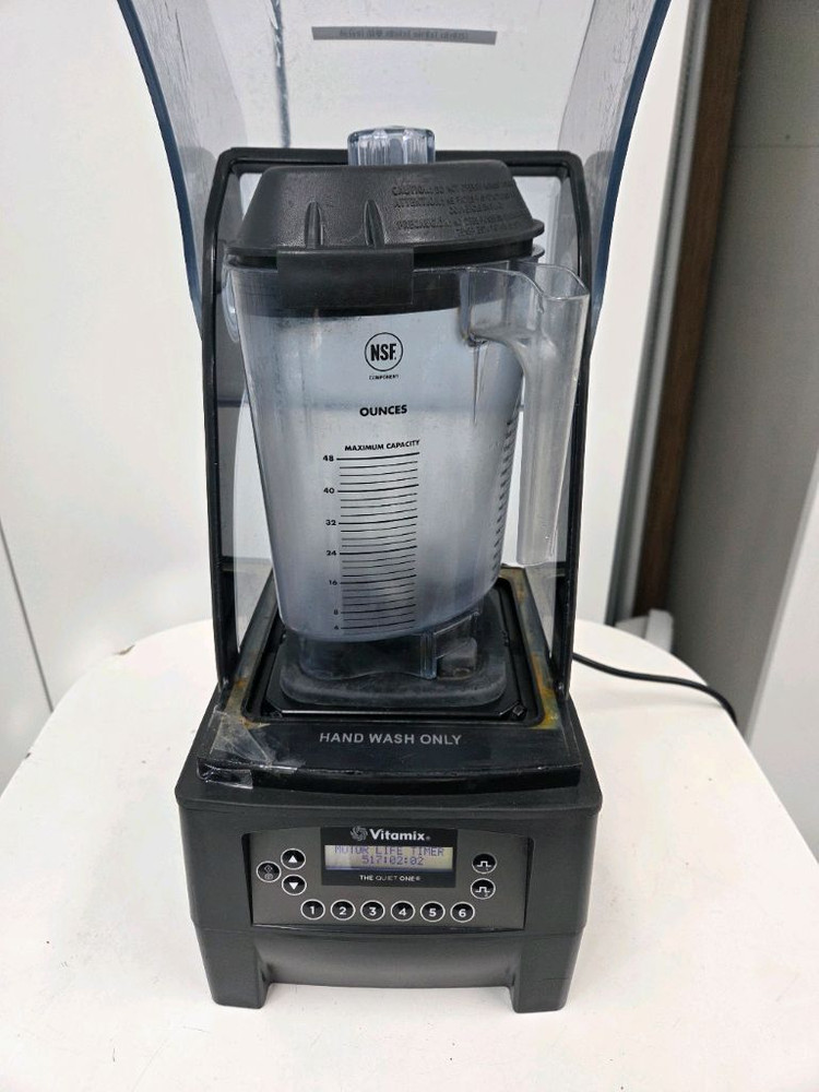 바이타믹스 콰이어트원 블렌더--1