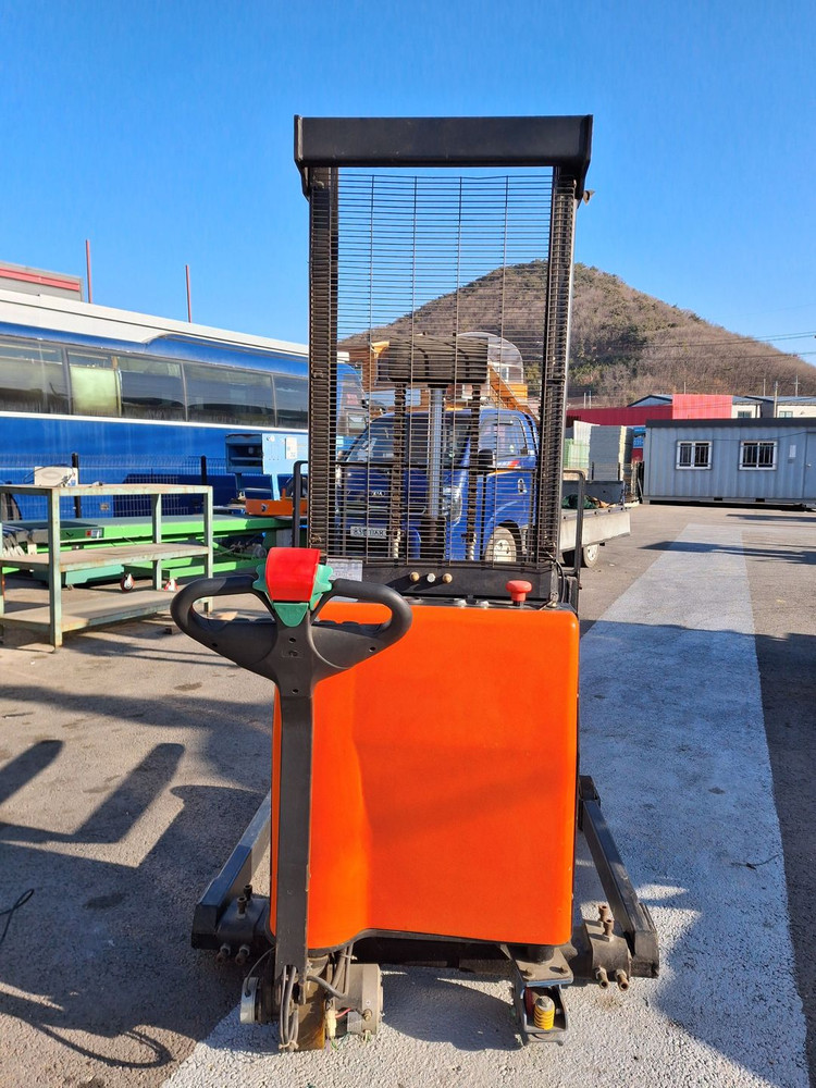 전동스테커 포크리프트 유압리프트--1