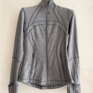 룰루레몬 디파인 집업 자켓 (사이즈 4)