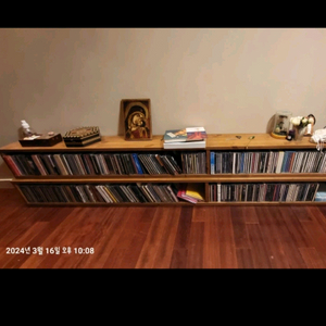 원목소품장or CD장(CD제외)