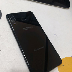 갤럭시A8스타 C타입입니다 이미지