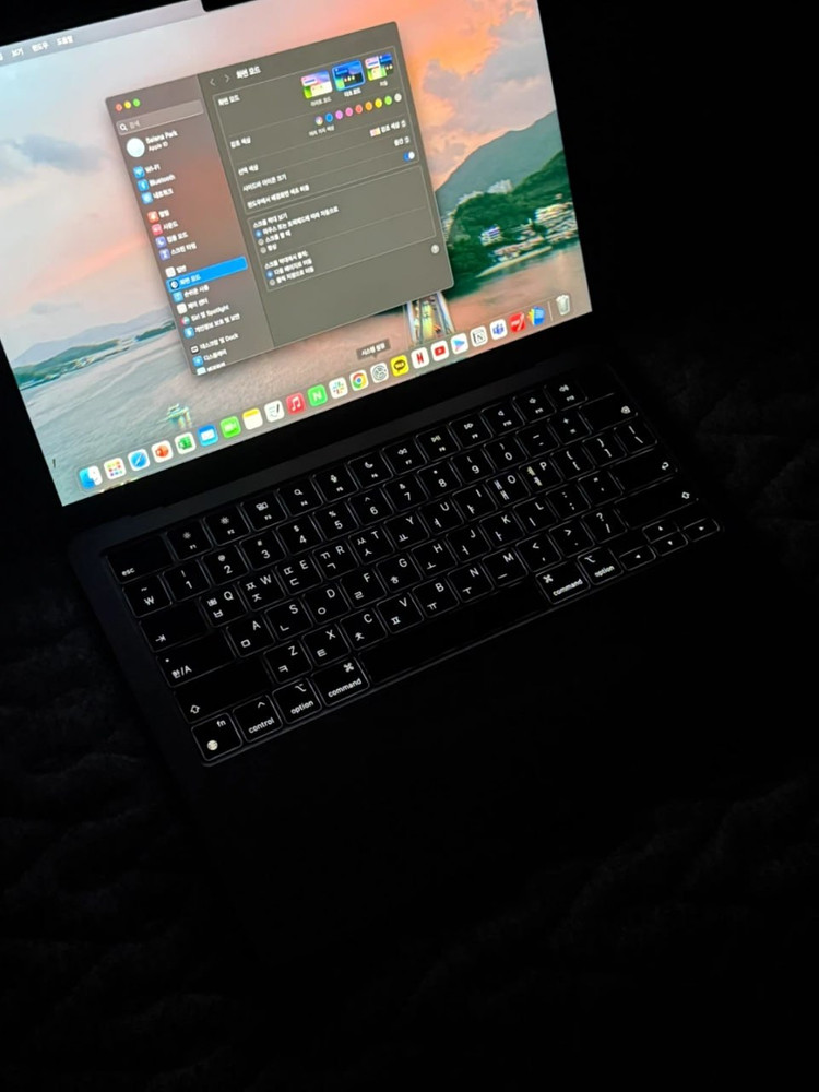 애플 맥북 에어 M2 13인치 스페이스 그레이--5