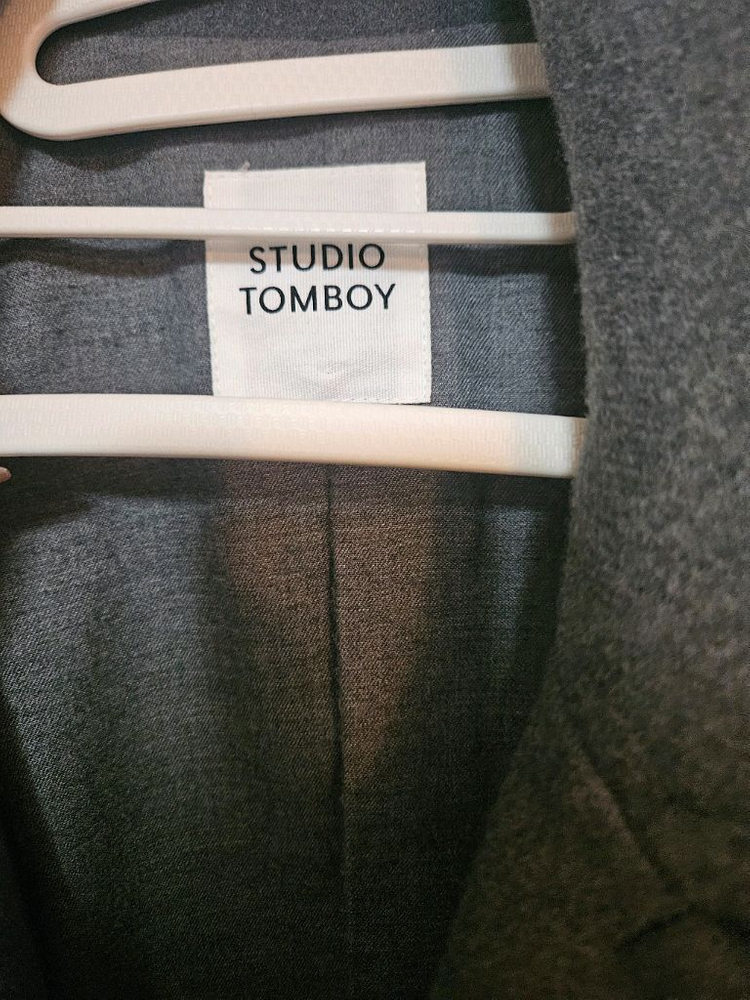 스튜디오 톰보이 더블브레스트 코트--1