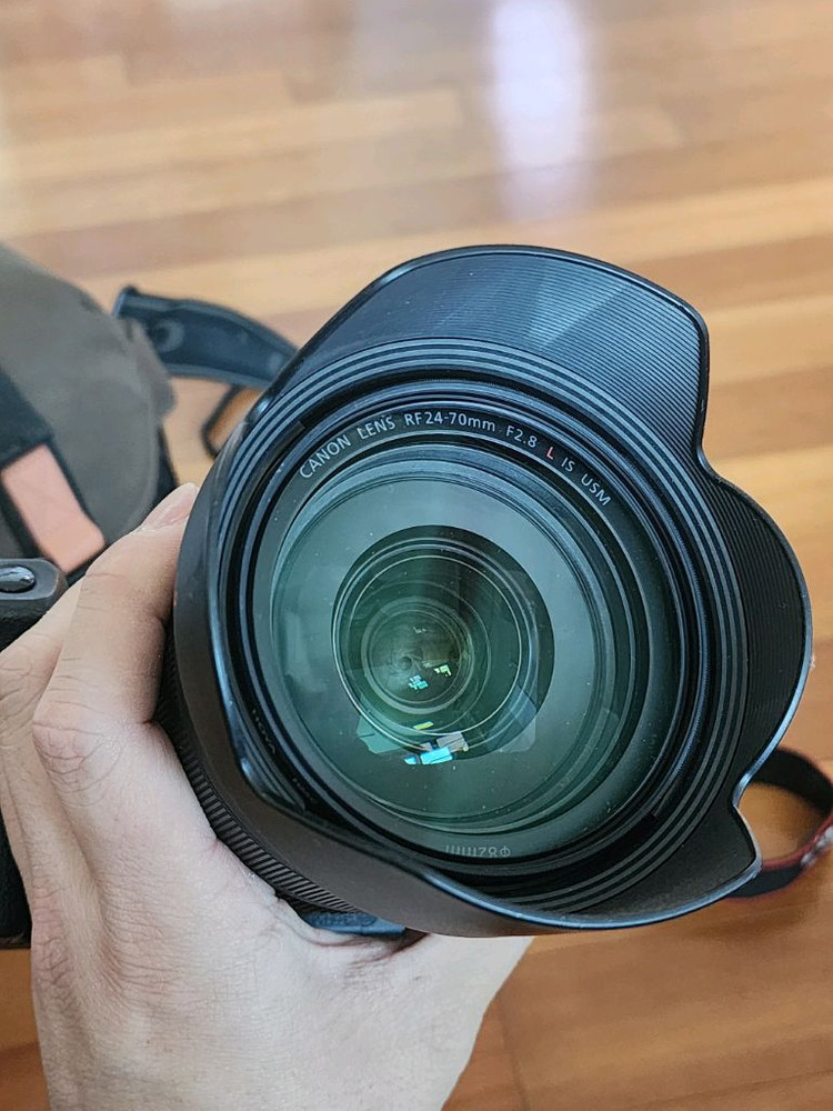 캐논 EOS R6+알계륵(RF F2.8L 24-70mm) 판매합니다--6